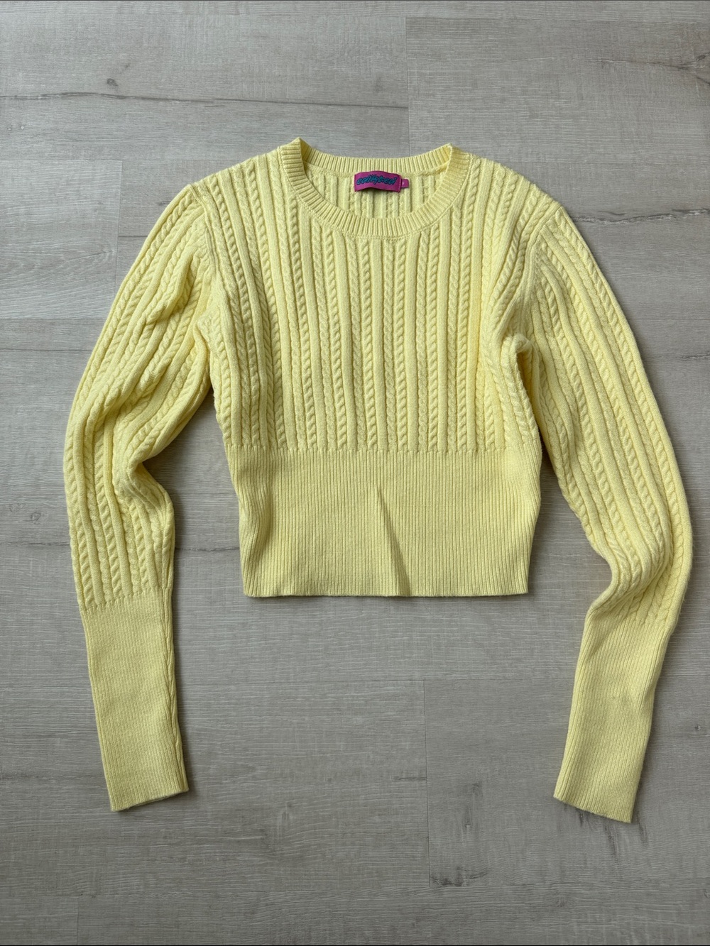 Cropped Cable-Knit Sweater - Light Yellow